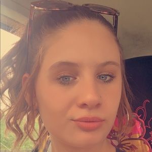 Meet your Posher, Faith